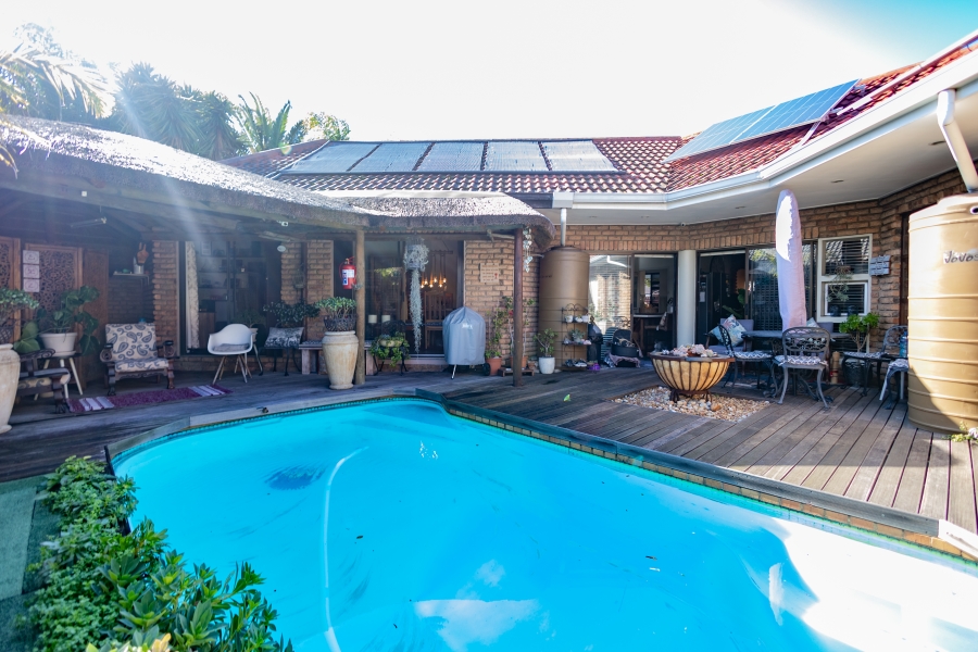 3 Bedroom Property for Sale in Kleinbosch Western Cape